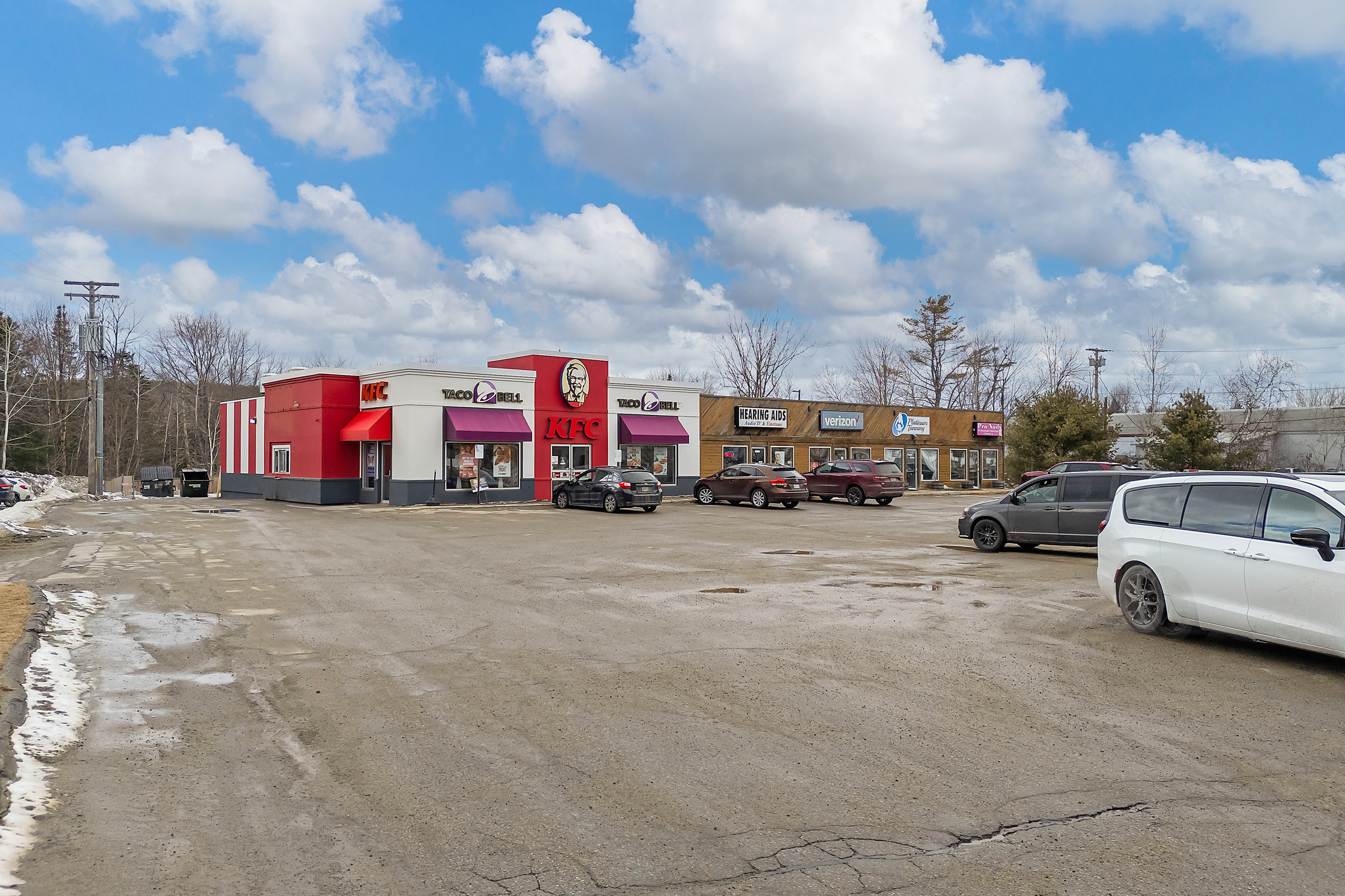 core-4e50cfef44bdd30f427b3535-369-Wilton-Rd_105.jpg